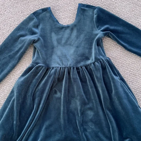 EUC, Hanna Andersson green velour dress, sz 4 - Picture 2 of 3